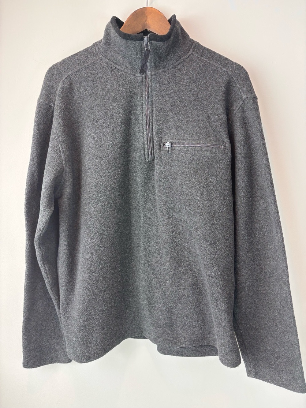GAP Men's Charcoal Gray Quarter-Zip Pullover Sweater